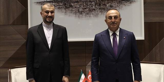 Dışişleri Bakanı Çavuşoğlu, İranlı mevkidaşı Abdullahiyan ile telefonda görüştü