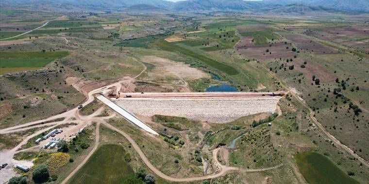 DSİ Genel Müdürü Akca'dan yapımı devam eden Karamanlı Barajı'na ilişkin açıklama