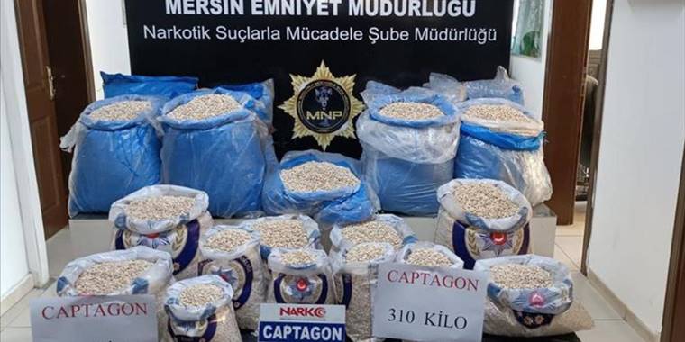 Bakan Soylu, Mersin'de 310 kilogram uyuşturucu hap ele geçirildiğini açıkladı