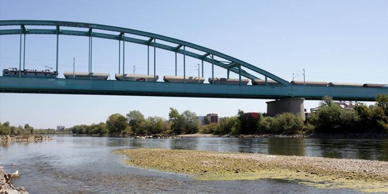 Hırvatistan'da Sava Nehri'nin su seviyesinde düşüş gözlendi