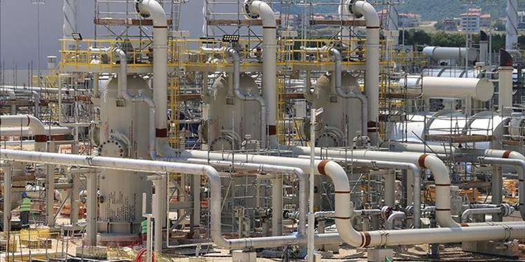 Yüksek doğal gaz fiyatlarını karşılayamayan Asya ülkeleri 'karanlıkta' kalabilir