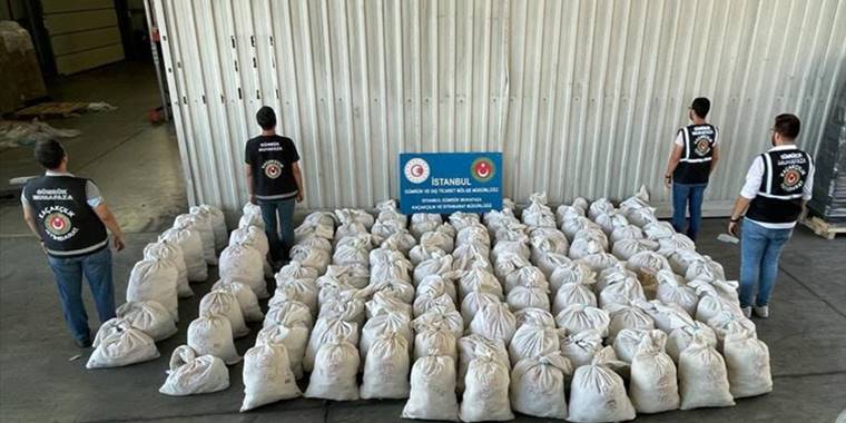 İstanbul Ambarlı Limanı'nda 2 ton 91 kilogram uyuşturucu ele geçirildi