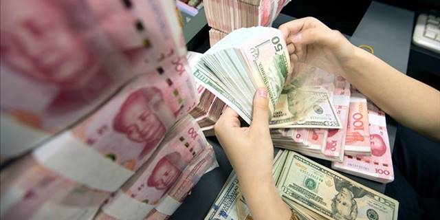 Çin yuanı dolar karşısında son 2 yılın en düşük seviyesine geriledi