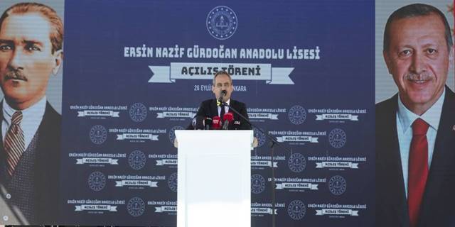 Milli Eğitim Bakanı Özer, Ersin Nazif Gürdoğan Anadolu Lisesi açılışında  konuştu: