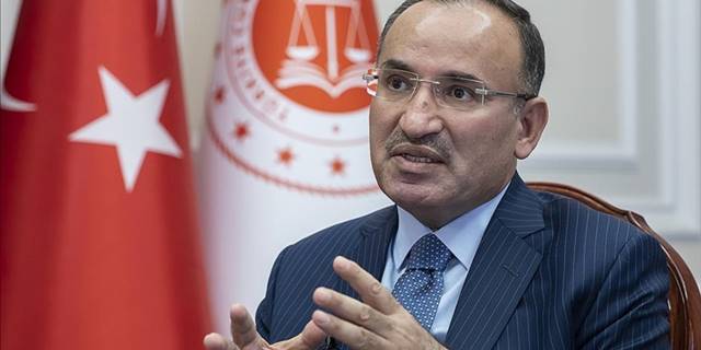 Adalet Bakanı Bozdağ: Anayasa değişiklik teklif taslağı hazırlama çalışmalarımıza başlıyoruz