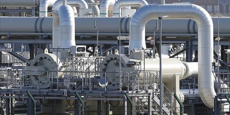 Polonya ülke dışındaki enerji altyapıları için ikinci yüksek alarm seviyesine geçti