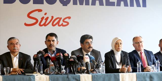 Bakan 2023'e Doğru Şehir Buluşmaları Sivas programında konuştu