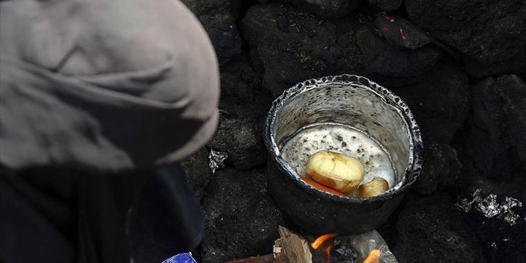 Salgının etkisiyle 163 milyon, Ukrayna'daki savaşın etkisiyle 71 milyon kişi yoksullukla tanıştı