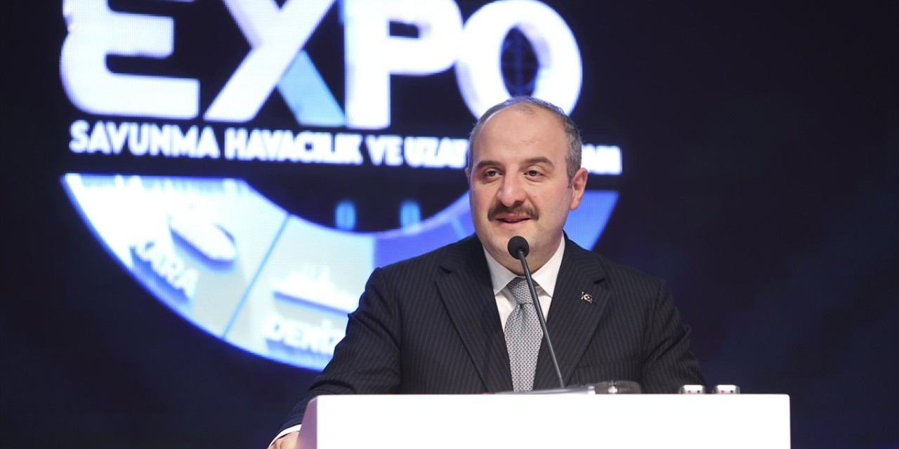 Bakan Varank: SAHA EXPO'da Türkiye'den 567, 56 farklı ülkeden de 390 misafir firma en gözde ürünlerini sergileyecekler