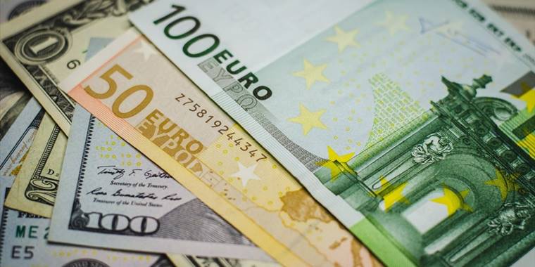 Avro, dolar karşısında yeniden 1 eşiğinin üzerinde