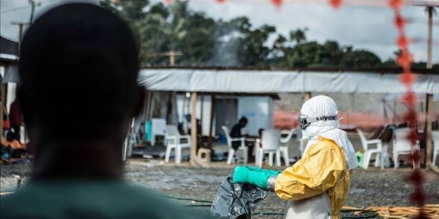 Uganda'da altı öğrencide Ebola tespit edildi