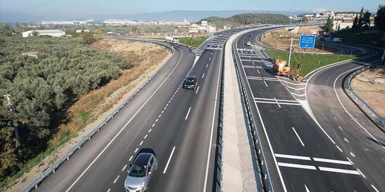 Ulaştırma ve Altyapı Bakanlığı: Yollarımız TOGG fabrikasının açılışına hazır