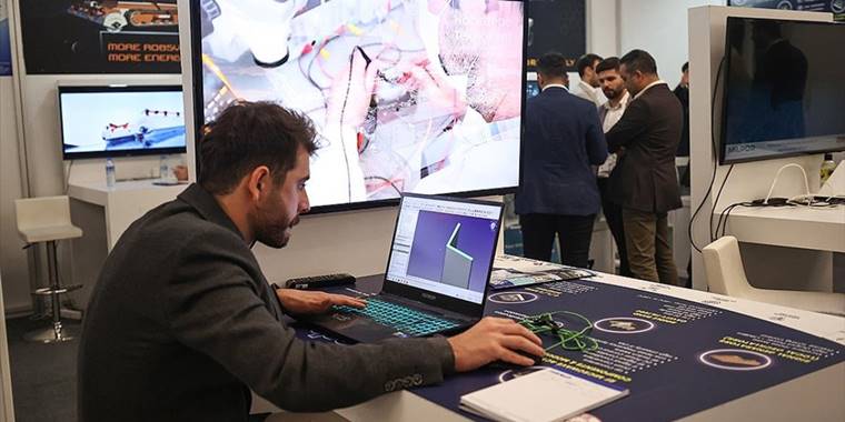 SAHA Girişim kapsamında desteklenen girişimci firmalar ürünlerini SAHA EXPO'da sergiliyor