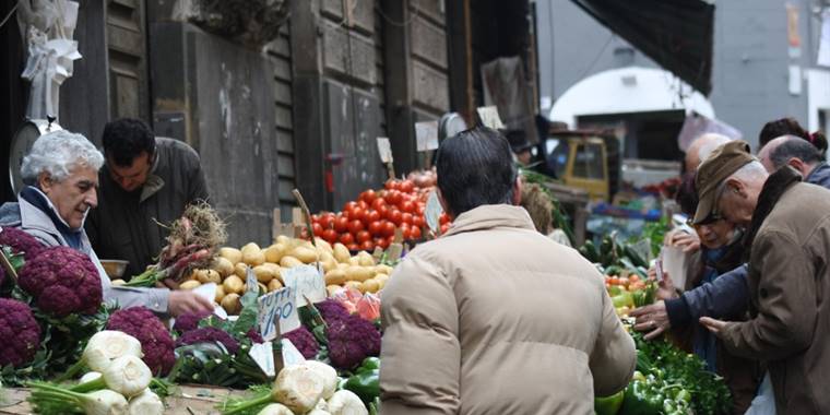 İtalya'da enflasyon 1984'ten bu yana en yüksek seviyede