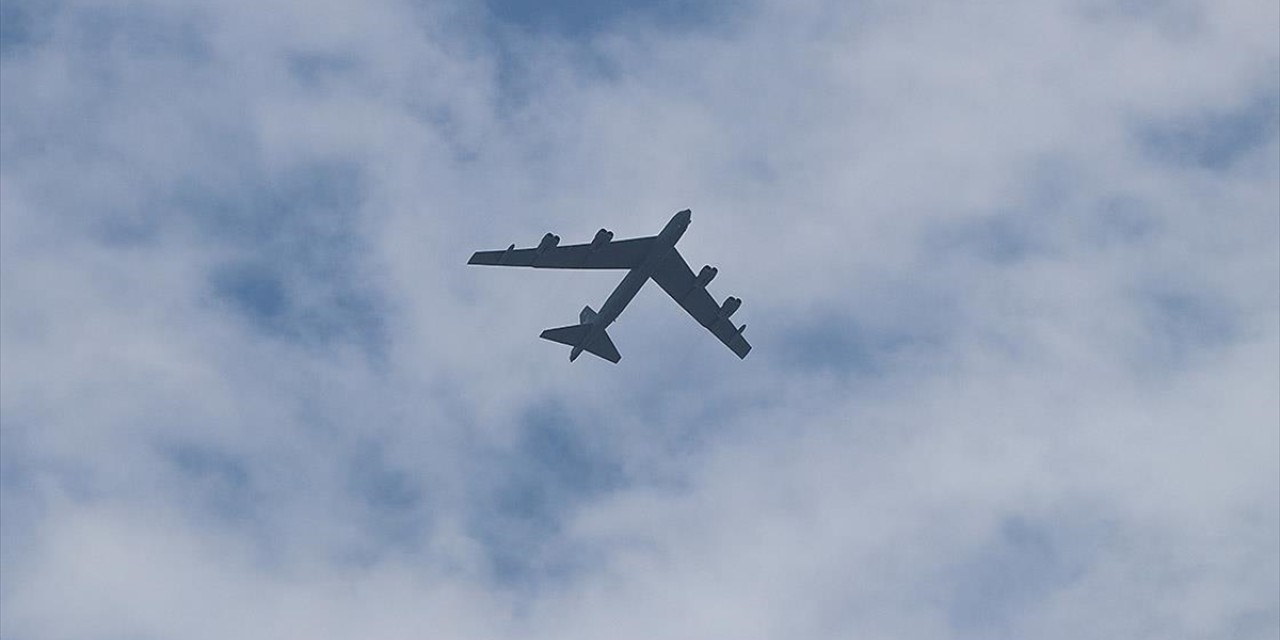 ABD, Avustralya'nın kuzeyine B-52 bombardıman uçağı konuşlandırmayı planlıyor