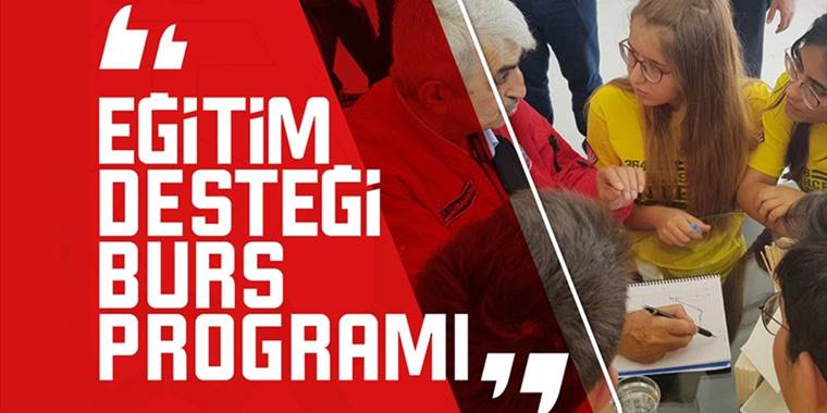 T3 Vakfı'ndan Özdemir Bayraktar Milli Teknoloji Burs Programı ile 4 bin öğrenciye destek