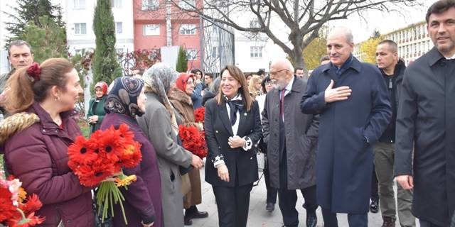 AK Parti Genel Başkanvekili Kurtulmuş, Eskişehir'de üniversite öğrencileriyle buluştu: