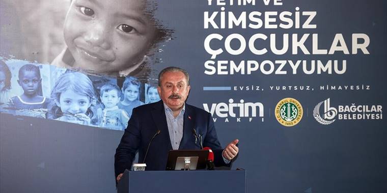 Yetim ve kimsesiz çocukların sosyal devlet anlayışıyla ebeveyn sorumluluğunun üstlenilmesi mühimdir