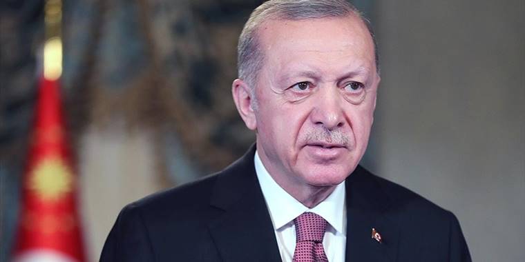 Cumhurbaşkanı Erdoğan'dan şehit Binbaşı Mehmet Duman'ın ailesine başsağlığı mesajı