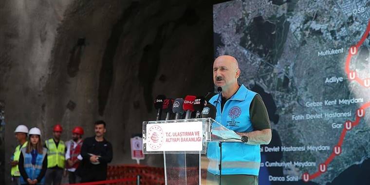 Gebze OSB-Darıca Sahil Metro Hattı rekor sürede tamamlandı