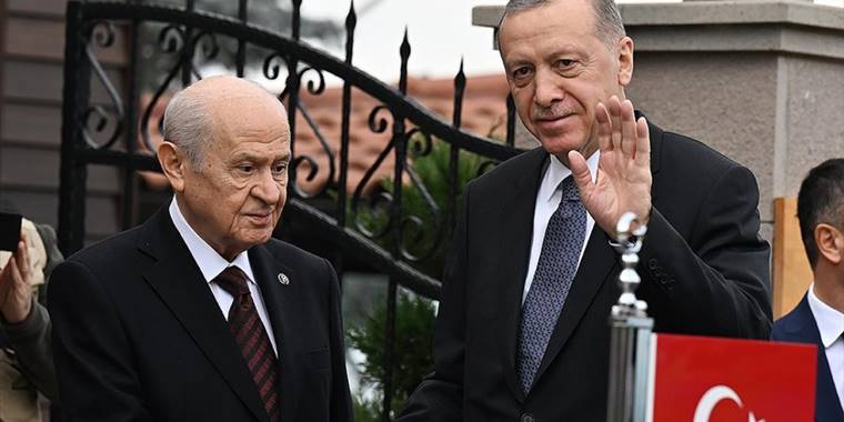 Cumhurbaşkanı Erdoğan, MHP Genel Başkanı Bahçeli ile bir araya geldi