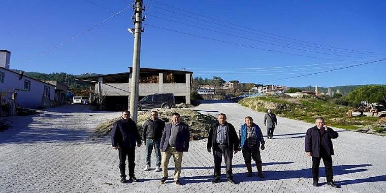 Milas Belediyesi'nden Türbe'de Yoğun Parke Kaplama Çalışması