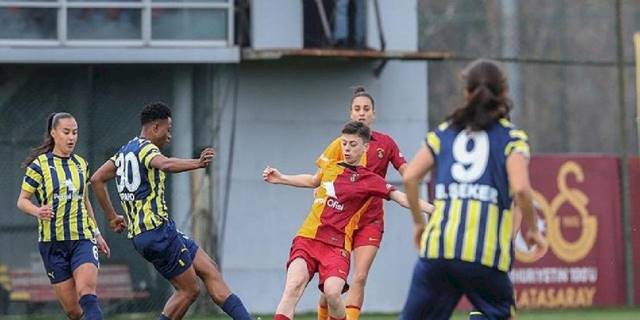 Galatasaray Petrol Ofisi 2-0 Fenerbahçe Petrol Ofisi (MAÇ SONUCU-ÖZET) Derbide kazanan Galatasaray!