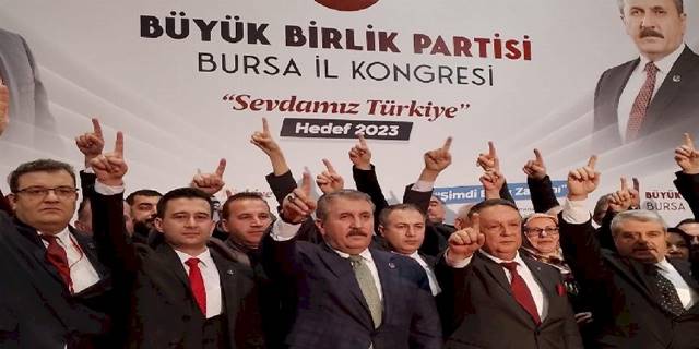 BBP Bursa’da Başkan Filizli güven tazeledi