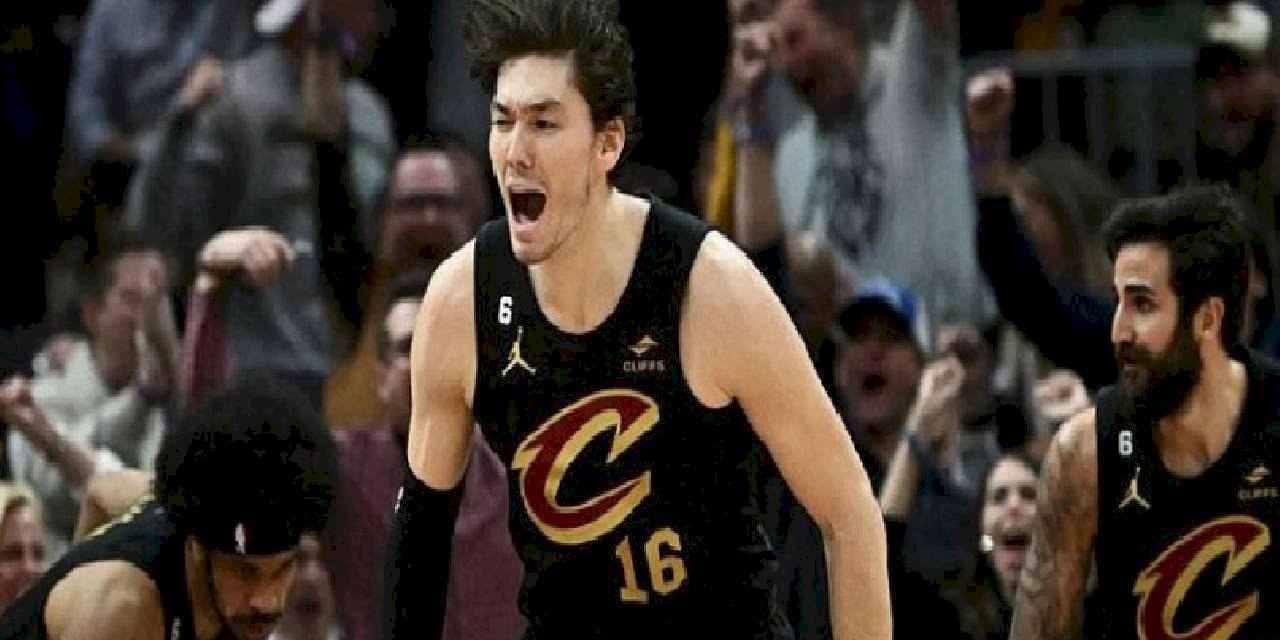 NBA'de Cedi Osman Cleveland Cavaliers'ı galibiyete taşıdı