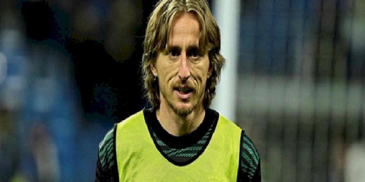 Luka Modric o formasını depremzedeler için bağışladı!