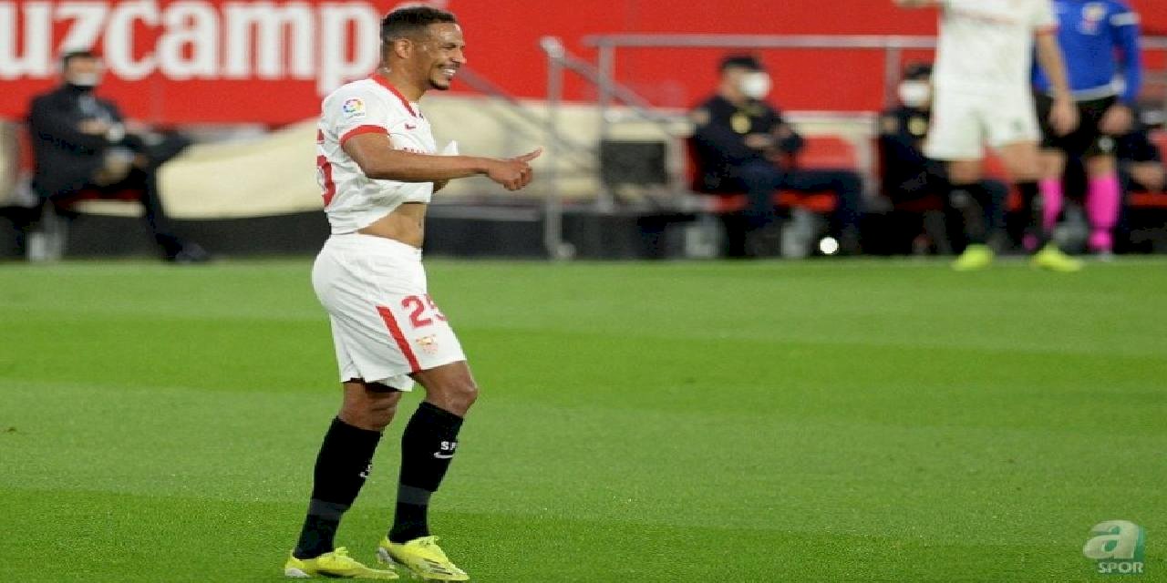 Sevilla Fenerbahçe maçı öncesi Fernando'dan Galatasaraylı taraftarları kızdıran hareket!