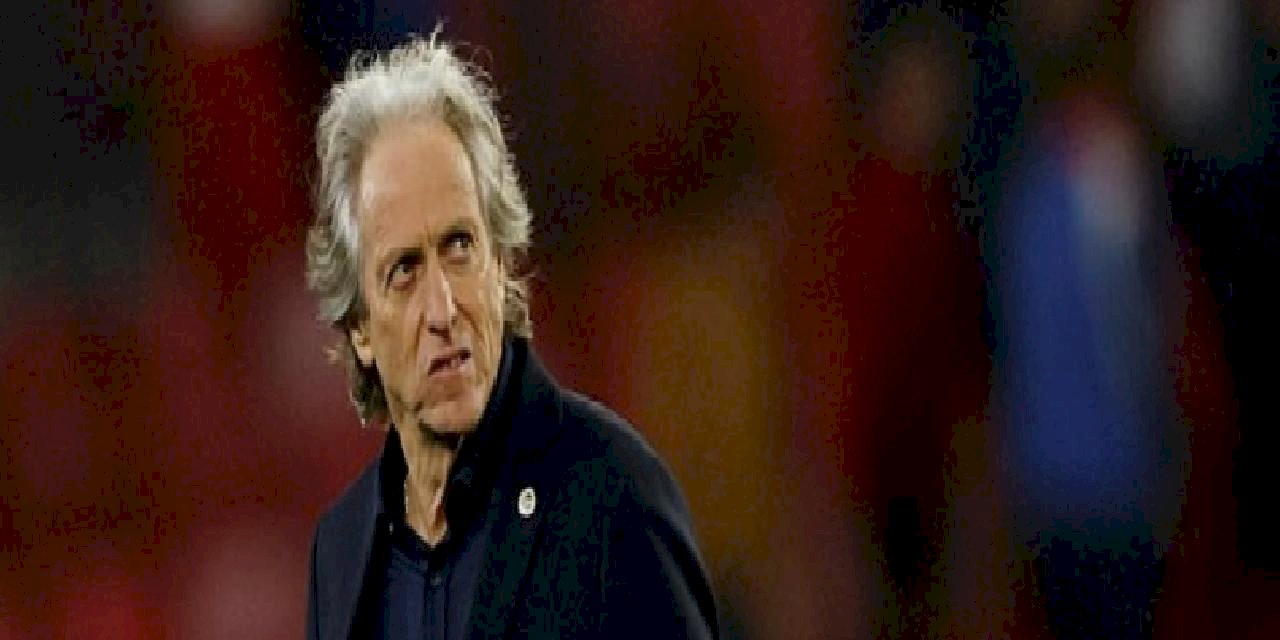 Fenerbahçe Teknik Direktörü Jorge Jesus Sevilla maçı sonrası açıklamalarda bulundu!