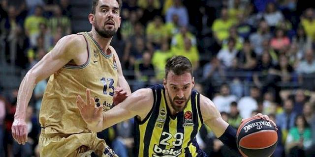 Fenerbahçe Beko 81-73 Barcelona (MAÇ SONUCU-ÖZET)