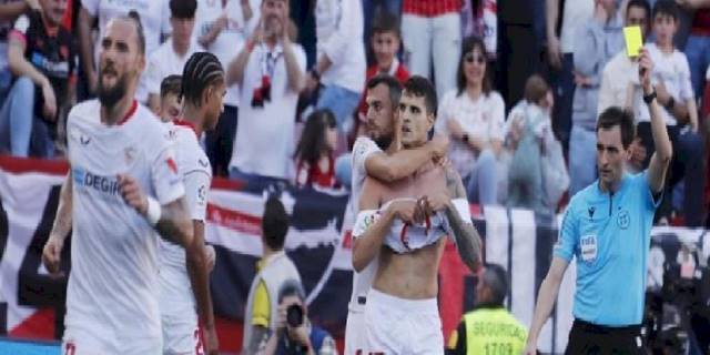 Sevilla 2-1 Almeria (MAÇ SONUCU - ÖZET) Sevilla geriden geldi!