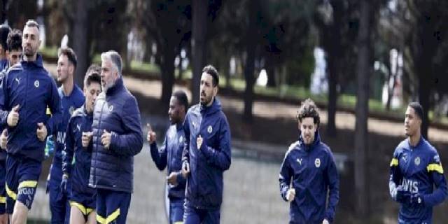 Fenerbahçe Sevilla maçı hazırlıklarına devam ediyor