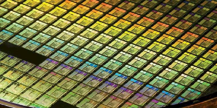 Samsung, Üçüncü Nesil 4nm Yonga Setlerinin Üretimine Başlıyor