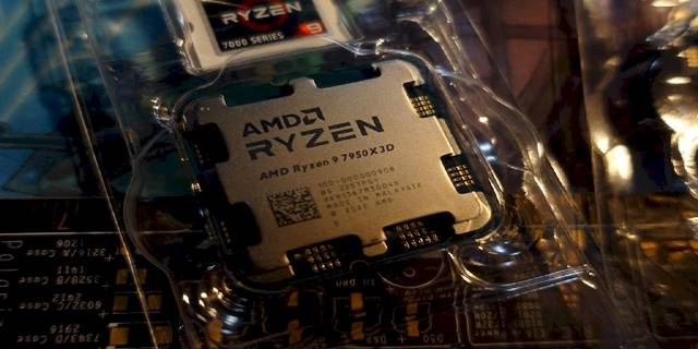 Ryzen 7000 İşlemciler, Bir Hata Nedeniyle Yüksek Frekanslar Raporluyor