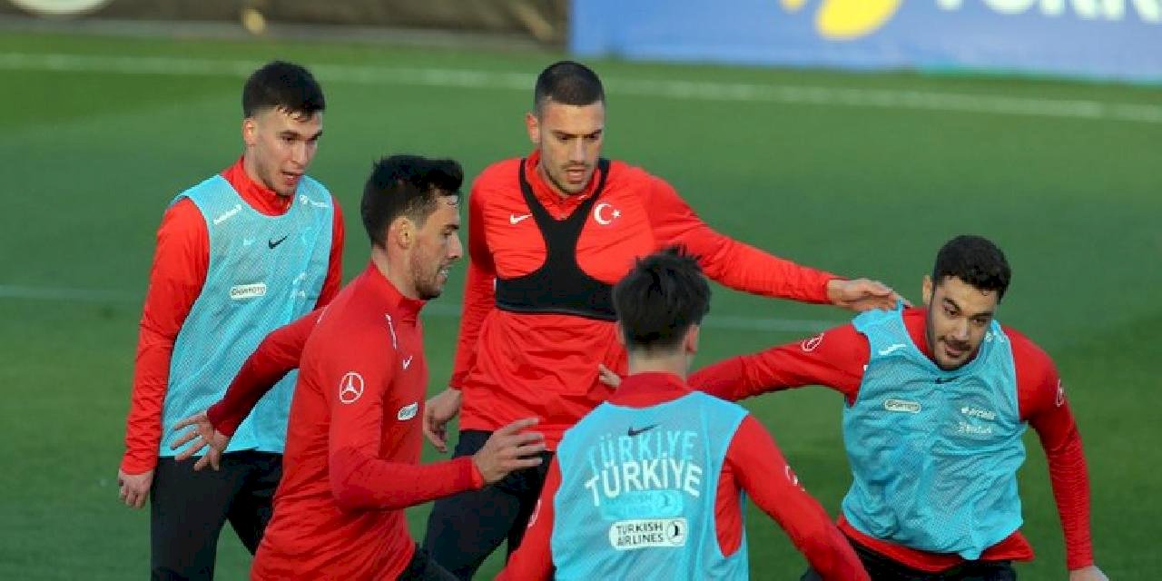 A Milli Futbol Takımı Ermenistan ve Hırvatistan maçı hazırlıklarını sürdürdü