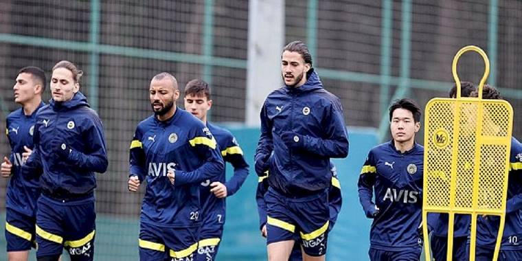 Fenerbahçe'de çalışmalar sürüyor!