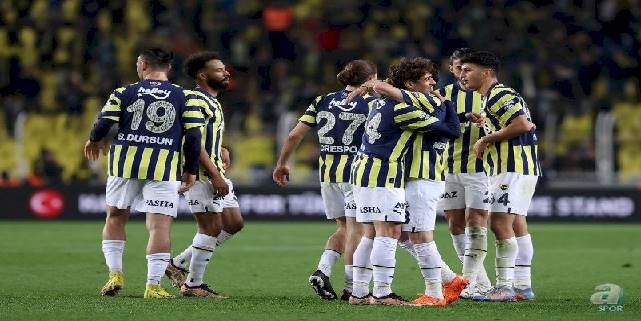 FENERBAHÇE TRANSFER HABERLERİ: F.Bahçe'ye Fransız forvet! Ön görüşme gerçekleştirildi