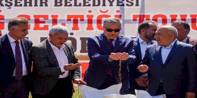 Diyarbakır’da üreticiye çeltik tohumu desteği