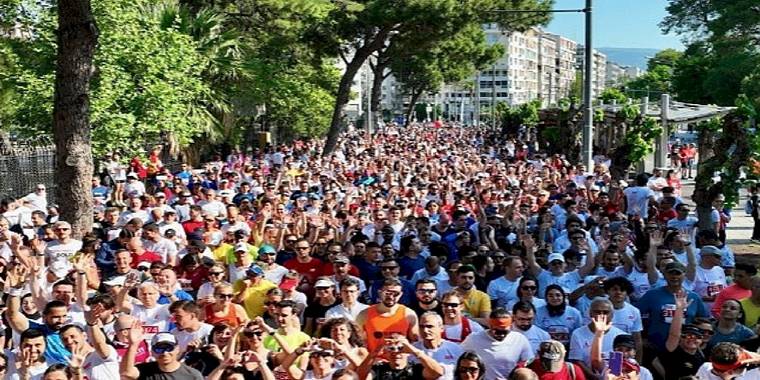 Atletizm dünyasının gözü Maraton İzmir'deydi İzmir bir kez daha dünya vitrinine çıktı