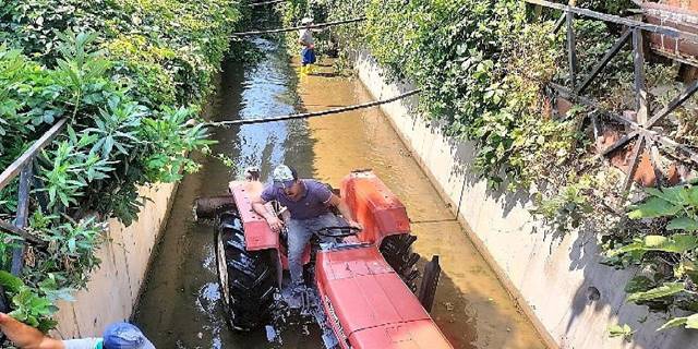 Kemer'de dere temizliği