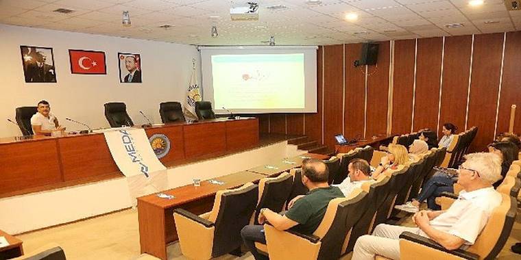 Gölcük Belediyesi personeline kalp hastalıkları semineri