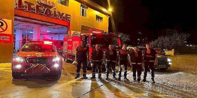 Nevşehir Belediyesi itfaiye ekipleri kemer'e gitti 