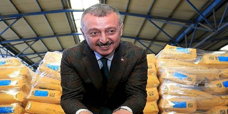 Büyükşehir'den tarlaları selden zarar gören çiftçilere destek