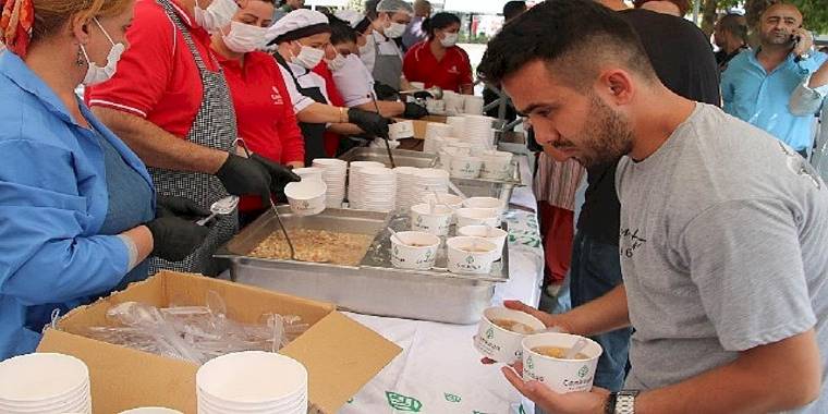  Çankaya'da Birlik aşüresi 