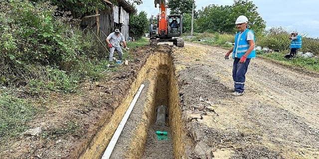 İSU, İzmit Kurtdere Mahallesi'ne Yeni İçme Suyu ve Kanalizasyon Hattı Yapılıyor