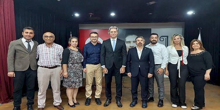 Türk Kızılay Bayraklı'da Metin Köroğlu Güven Tazeledi