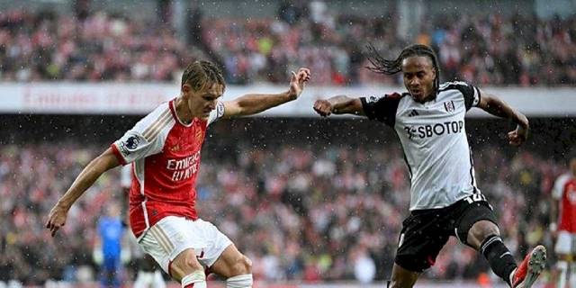 Arsenal 2-2 Fulham (MAÇ SONUCU - ÖZET) Arsenal'a evinde şok!